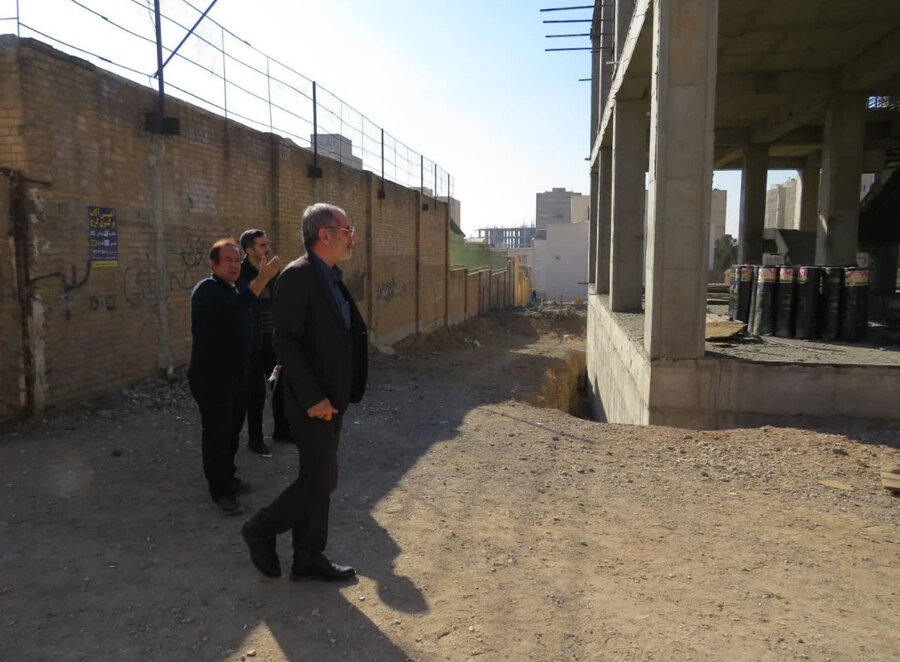 بازدید مدیرکل بهزیستی البرز از روند اجرای پروژه مرکز جامع سالمندان و اورژانس اجتماعی