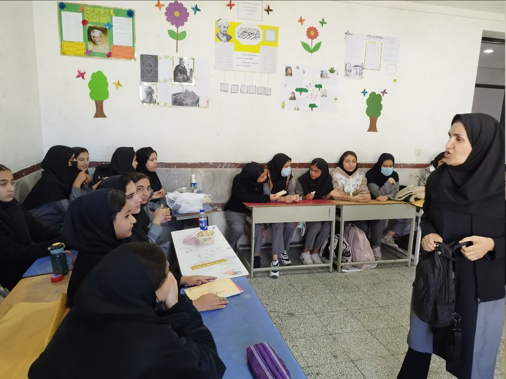 بازدید کارشناس‌مسئول آسیب‌های اجتماعی بهزیستی استان از طرح مانا در لالجین