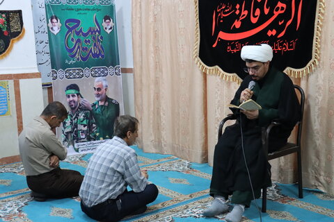 برگزاری مراسم پرفیض زیارت عاشورا و تجلیل از بسیجیان نمونه در بهزیستی استان