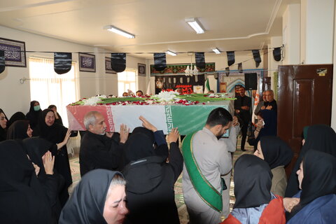 گزارش تصویری ا اداره‌کل بهزیستی مرکزی میزبان عطر حضور شهید گمنام