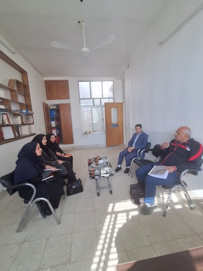 بازدید کارشناسان ستادی بهزیستی استان از مرکز مثبت زندگی شهرستان زارچ