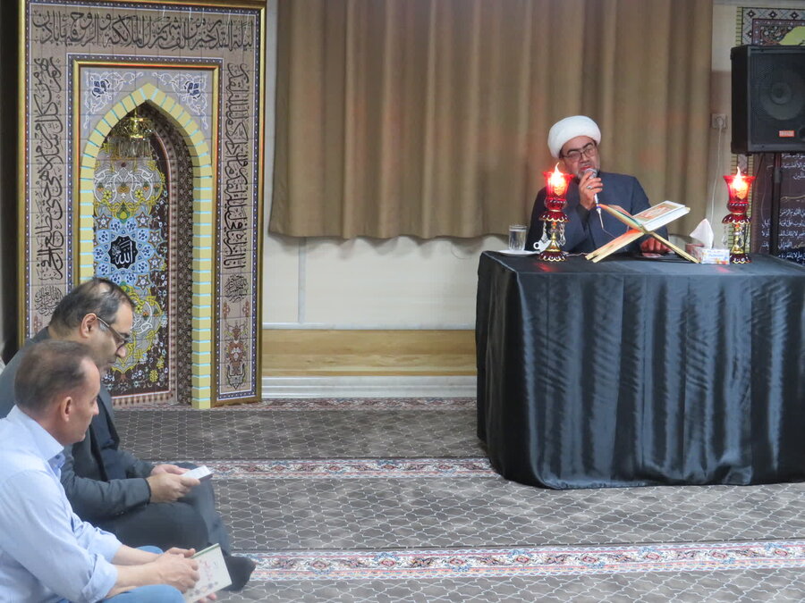 قرائت حدیث شریف کسا و عزاداری به مناسبت شهادت حضرت زهرا (س)