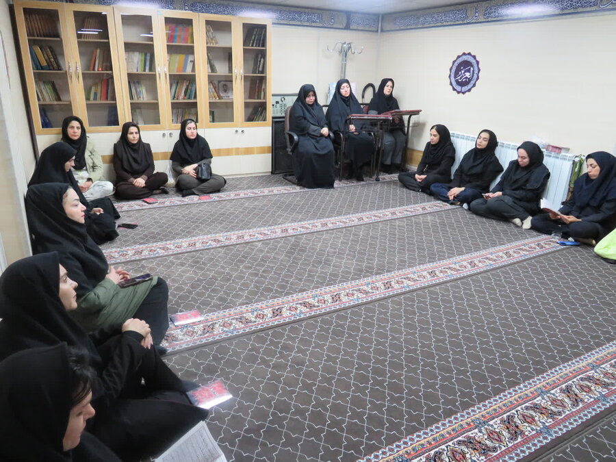 قرائت حدیث شریف کسا و عزاداری به مناسبت شهادت حضرت زهرا (س)