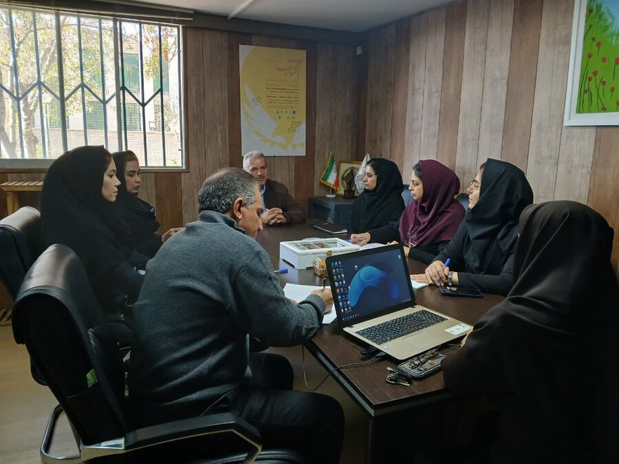 جلسه آموزش دستورالعمل طرح ارتقاء توانمندی افراد دارای معلولیت در بهزیستی البرز برگزار شد