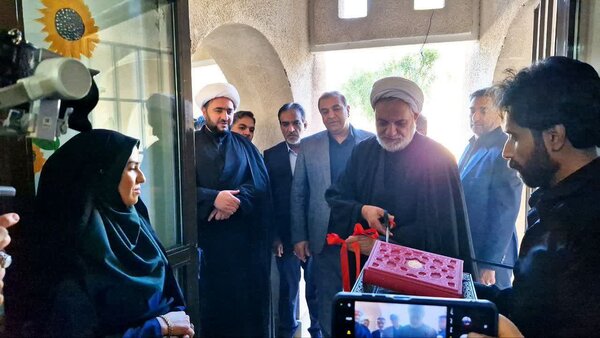 مرکز درمان، نگهداری و ترک اعتیاد بانوان (کمپ ماده 16) بم افتتاح شد
                                                  