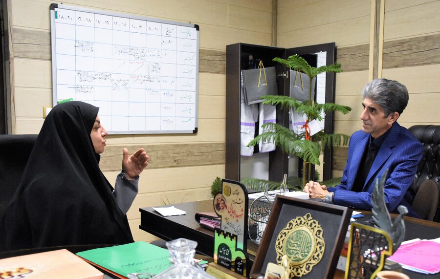 دیدار مسئول جامعه معلولان کرمانشاه با مدیرکل بهزیستی