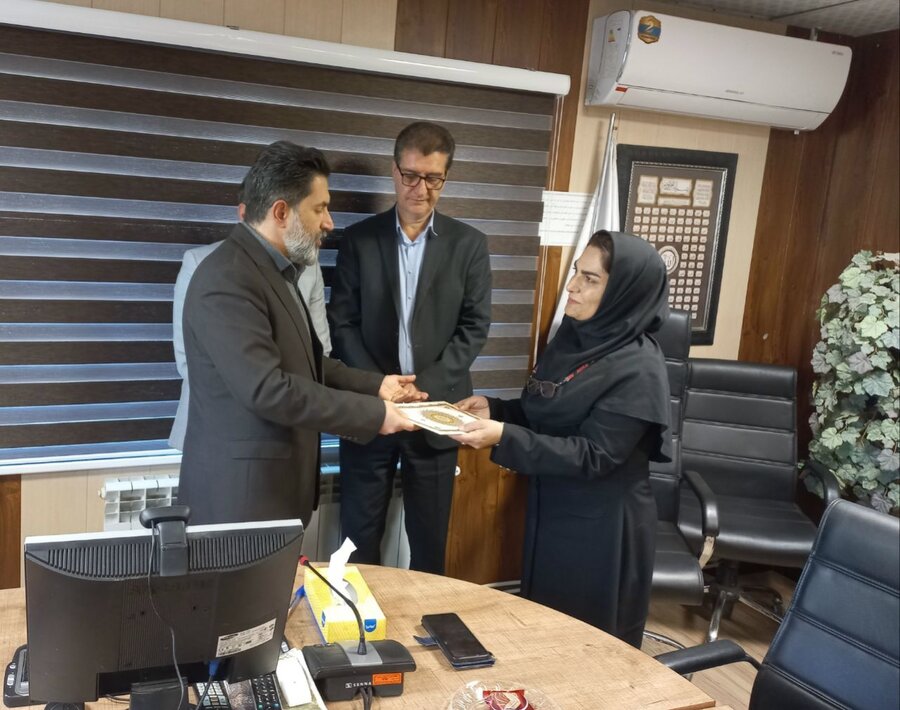 آیین تکریم و معارفه رئیس اداره پذیرش و هماهنگی استان همدان برگزار شد