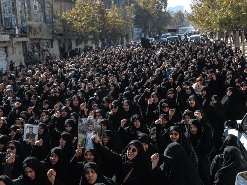 تشییع شهداء گمنام