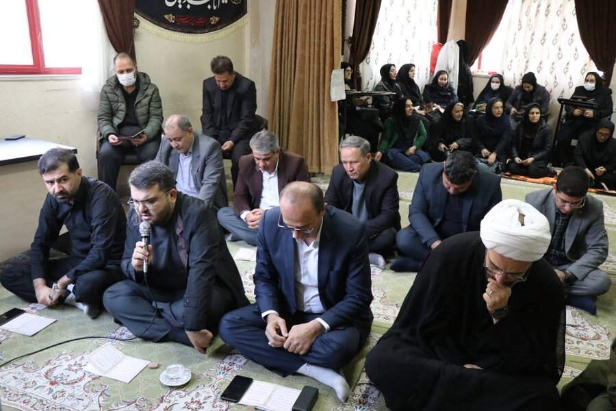 برگزاری مراسم معنوی بزرگداشت سالروز شهادت حضرت فاطمه زهرا(س) در اداره کل بهزیستی استان آذربایجان غربی