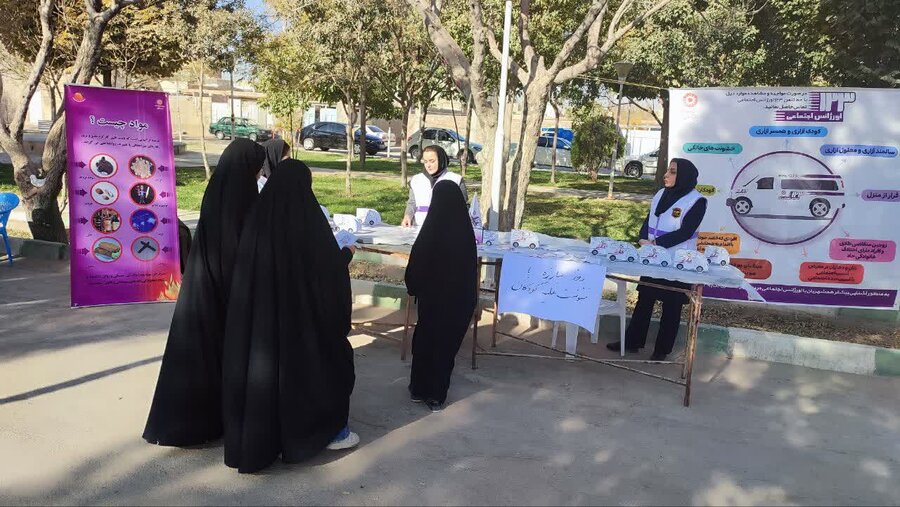 برخوار| اردوی جهادی "چتر خدمت-لبخند روستا" در روستای علی‌آباد ملاعلی برگزار شد