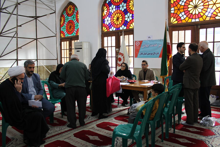 برپایی میز خدمت جهادی به مناسبت هفته بسیج