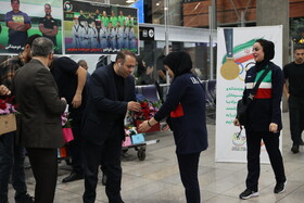 گزارش تصویری/استقبال از کاروان ورزشی ناشنوایان مدال‌آور در مسابقات جهانی ۲۰۲۵