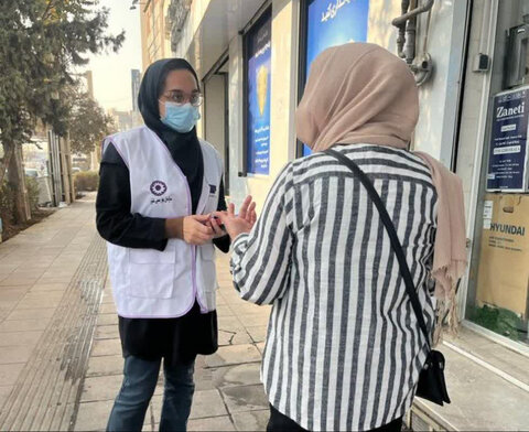 کرج | آگاهسازی شهروندان به مناسبت روز جهانی منع خشونت علیه زنان