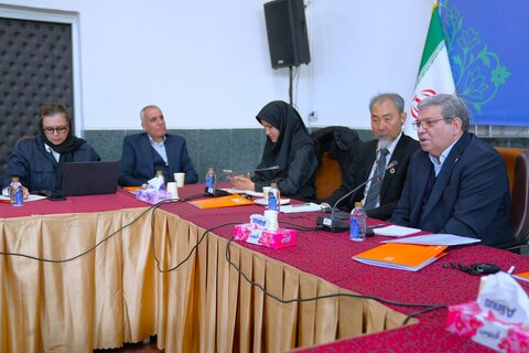 رئیس سازمان بهزیستی و مدیرکل بهزیستی گیلان درهمایش محیط دوستدار سالمند