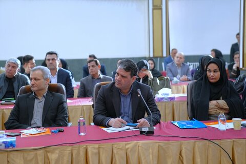 رئیس سازمان بهزیستی و مدیرکل بهزیستی گیلان درهمایش محیط دوستدار سالمند