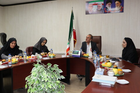 جلسه هم‌افزایی سرپرست اداره کل بهزیستی استان و معاون اداره پذیرش بهزیستی کشور در جهت توسعه خدمات و رفع مشکلات جامعه هدف