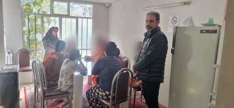 بازدید معاون توانبخشی از مرکز «خانه کوچک معلولان ذهنی دختران نیکیا»