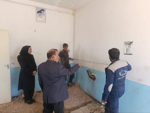 بازدید میدانی کارشناس دبیرخانه مناسب‌سازی بهزیستی شهرستان ابرکوه