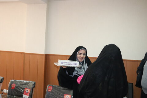 گزارش تصویری| آیین واگذاری دو فرزند به خانواده متقاضی فرزند پذیر