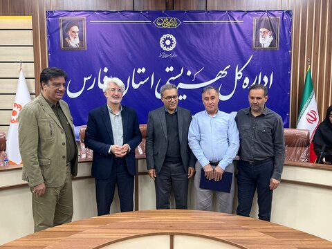 تقدیر مدیرکل بهزیستی فارس از کارکنان واحدهای نقلیه، خدمات و تأسیسات