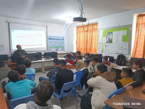 کارگاه آموزشی پیشگیری از HIV/ایدز در هنرستان امام محمد غزالی دیواندره برگزار شد