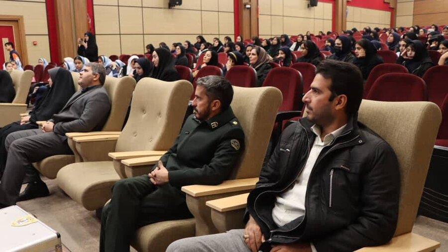 شهریار | کارگاه تخصصی پیشگیری از اعتیاد برای نوجوانان شهرستان برگزار شد