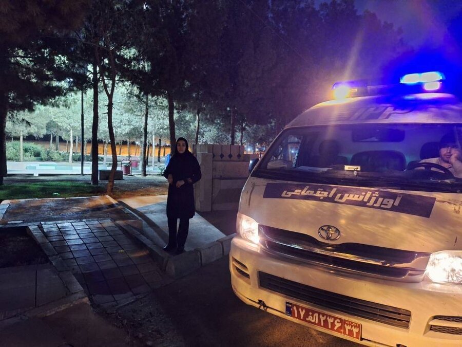 شهر قدس | استقرار اورژانس اجتماعی در پارک تندرستی و ارائه مشاوره به شهروندان