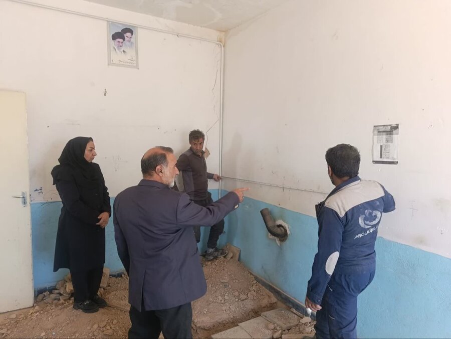 بازدید میدانی کارشناس دبیرخانه مناسب‌سازی بهزیستی شهرستان ابرکوه 
