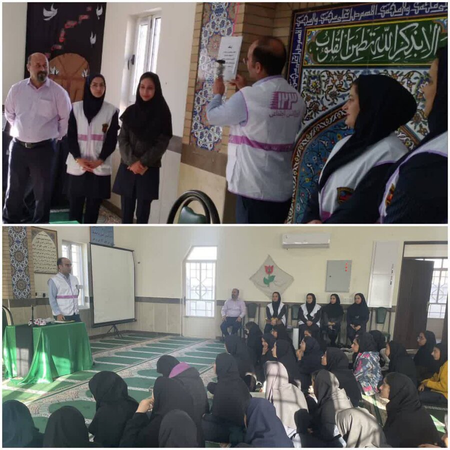 نواختن نمادین زنگ پیشگیری_از_اعتیاد_و_آسیب‌های_اجتماعی در دبیرستان شهید باهنر طبس