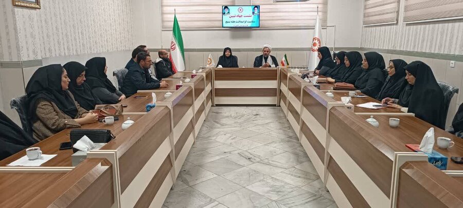 نشست جهاد تبیین در بهزیستی شاهین دژ