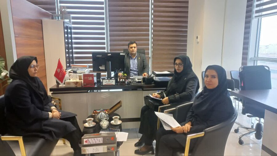 نشست مشترک معاون توسعه کارآفرینی، اشتغال و توانمندسازی بهزیستی گلستان با  رئیس دایره اعتبارات سرپرستی بانک ملت 