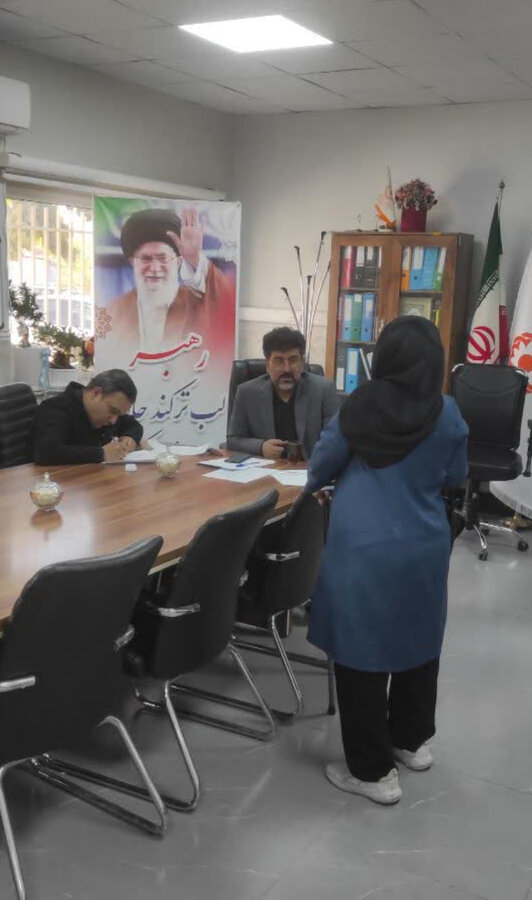 فردیس | ملاقات رئیس اداره بهزیستی شهرستان فردیس با جامعه هدف محترم