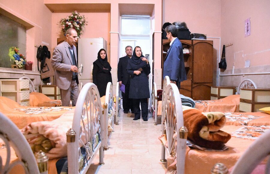 مراکز سالمندان ارم و مادر