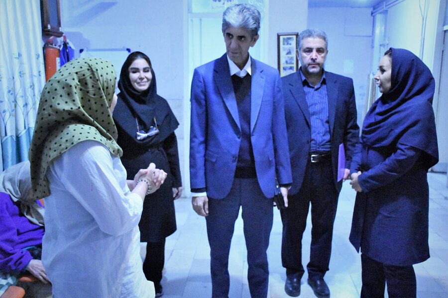 مراکز سالمندان ارم و مادر