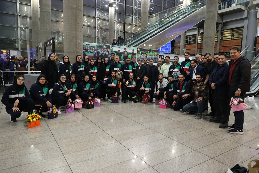 استقبال از کاروان ورزشی ناشنوایان