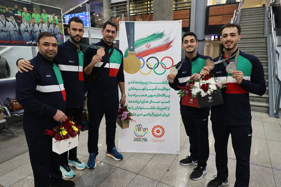 استقبال از کاروان ورزشی ناشنوایان