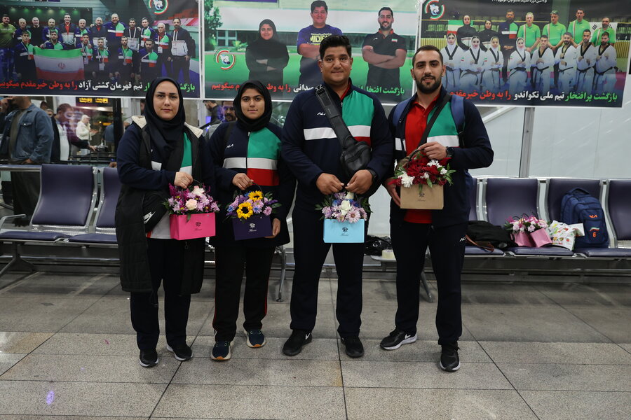 استقبال از کاروان ورزشی ناشنوایان