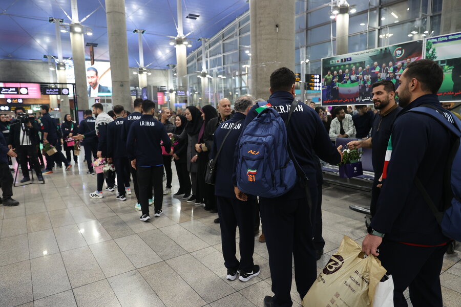 استقبال از کاروان ورزشی ناشنوایان