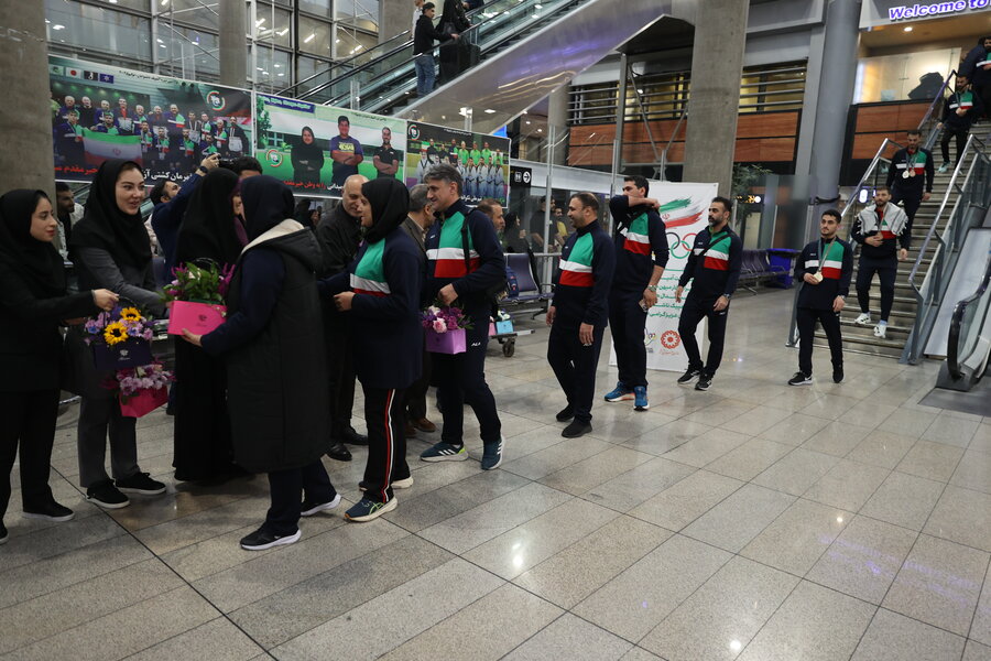 استقبال از کاروان ورزشی ناشنوایان