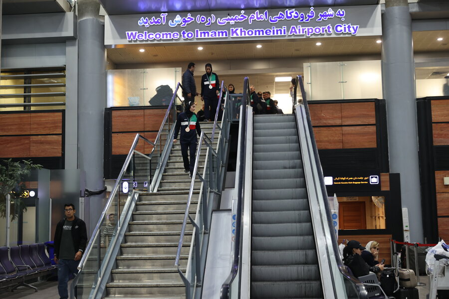 استقبال از کاروان ورزشی ناشنوایان