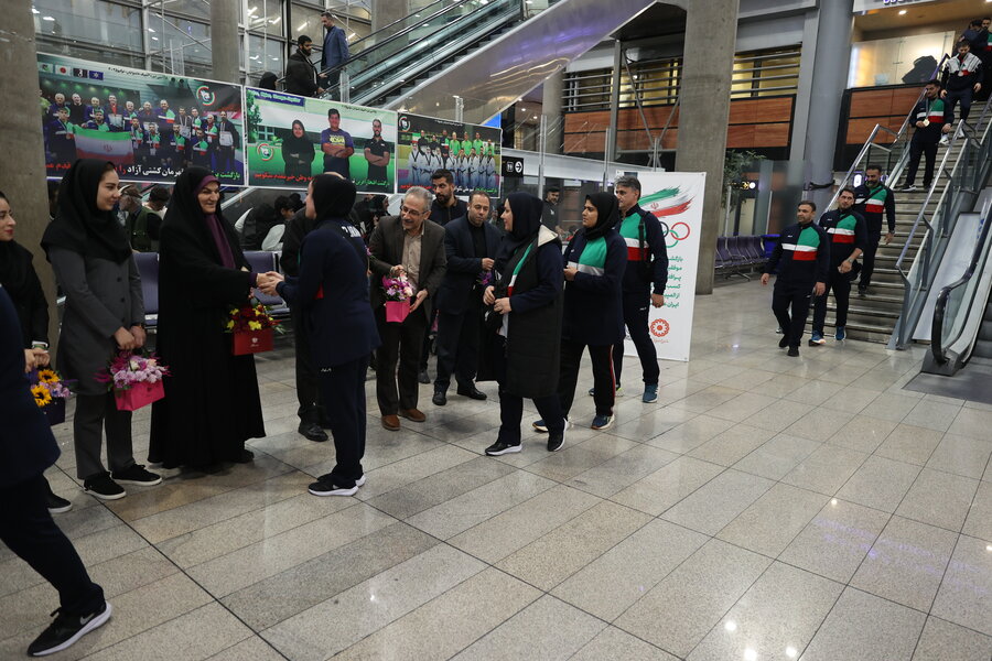 استقبال از کاروان ورزشی ناشنوایان