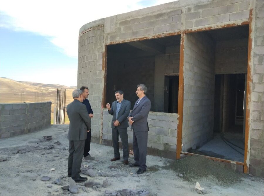 بازدید مدیرکل بهزیستی کردستان از پروژه مرکز جامع حمایت از کودکان اتیسم