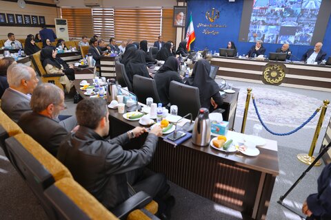 روایت‌های تازه از توانمندسازی محلات/تسهیلگران بهزیستی چگونه بحران‌ها را مدیریت می‌کنند؟