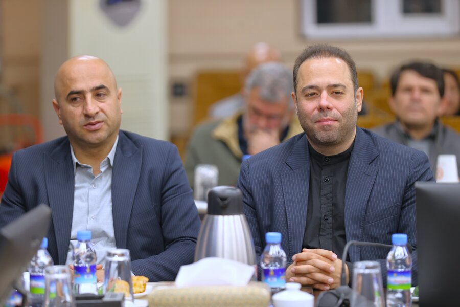 نشست بررسی  مسائل اجتماعی محور و محله محور با حضور وزیر تعاون کار رفاه اجتماعی