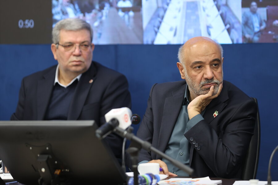 نشست بررسی  مسائل اجتماعی محور و محله محور با حضور وزیر تعاون کار رفاه اجتماعی