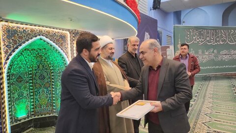 رباط کریم |تجلیل از اداره بهزیستی به عنوان دستگاه برتر در ارائه خدمات اجتماعی و فرهنگی