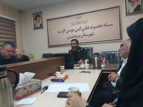 پردیس | دیدار با فرمانده سپاه پاسداران شهرستان به مناسبت گرامیداشت هفته بسیج