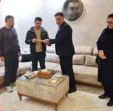 خمین ادیدار و ملاقات با مدیر کارخانه نوین پرچم