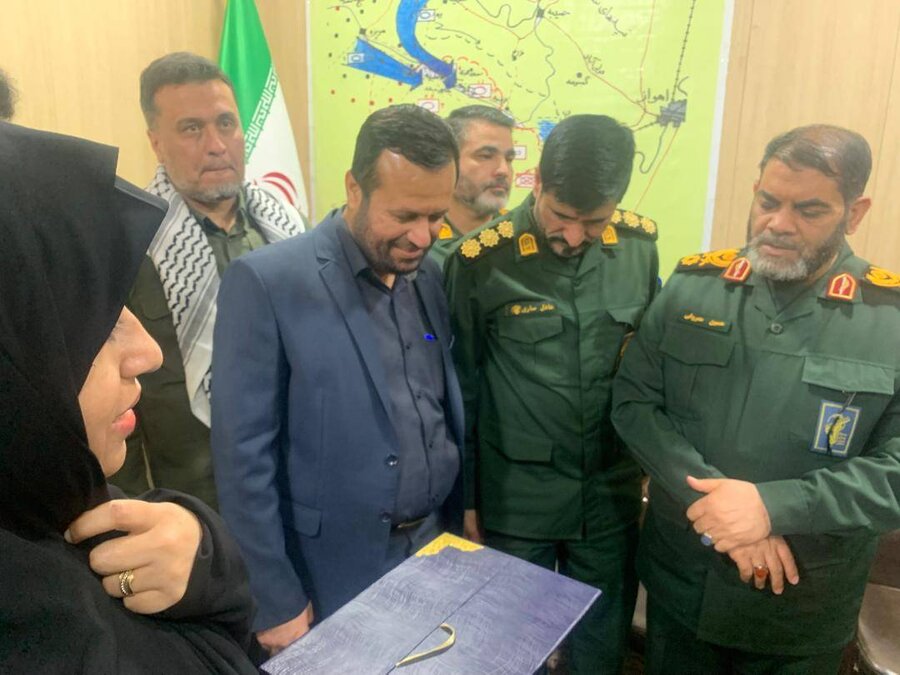 دیّر| رئیس اداره بهزیستی شهرستان دیر، مدیر برتر میز خدمت جهادی استان شد