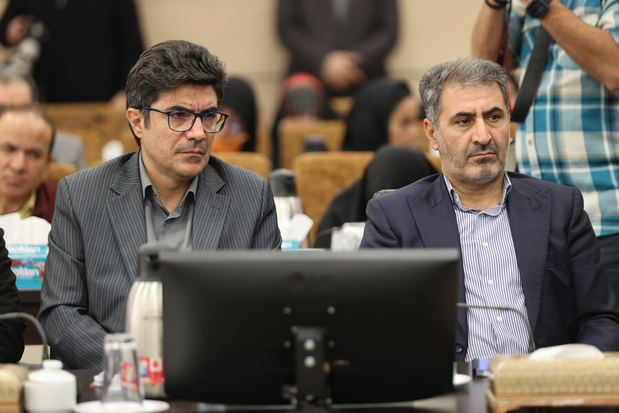 نشست خبری رئیس سازمان بهزیستی کشور با اصحاب رسانه (به مناسبت هفته بهزیستی ) نشست خبری رئیس سازمان بهزیستی کشور با اصحاب رسانه (به مناسبت هفته بهزیستی )